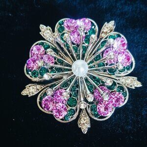 3 Dementional Lavender Brooch